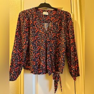 Floral top Medium